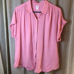 GAP pink short sleeve roll sleeve button up shirt size women’s L